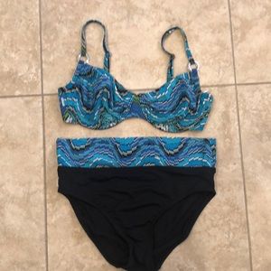 Swim suit